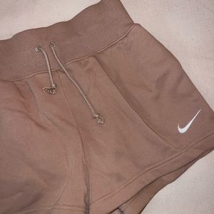 Nike Tan Phoenix Sweat Shorts (size xs)